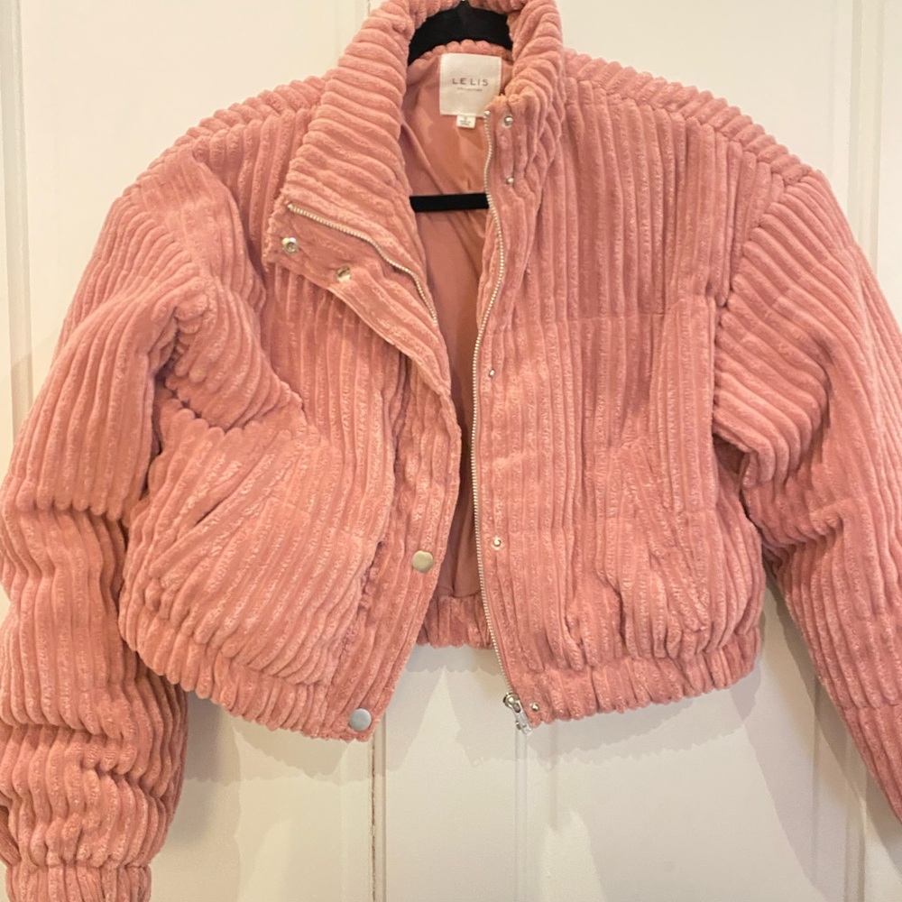 Cropped puffer
